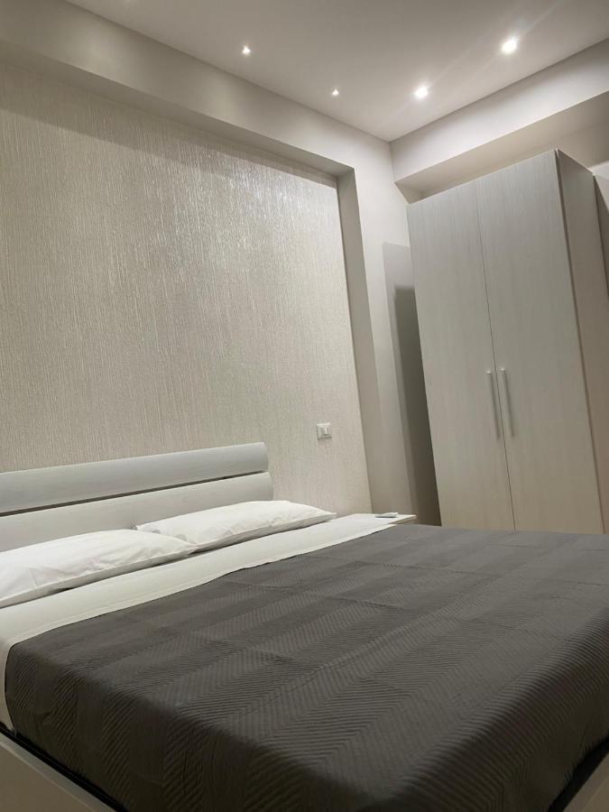 Casa Vacanze Antares Шилла Экстерьер фото